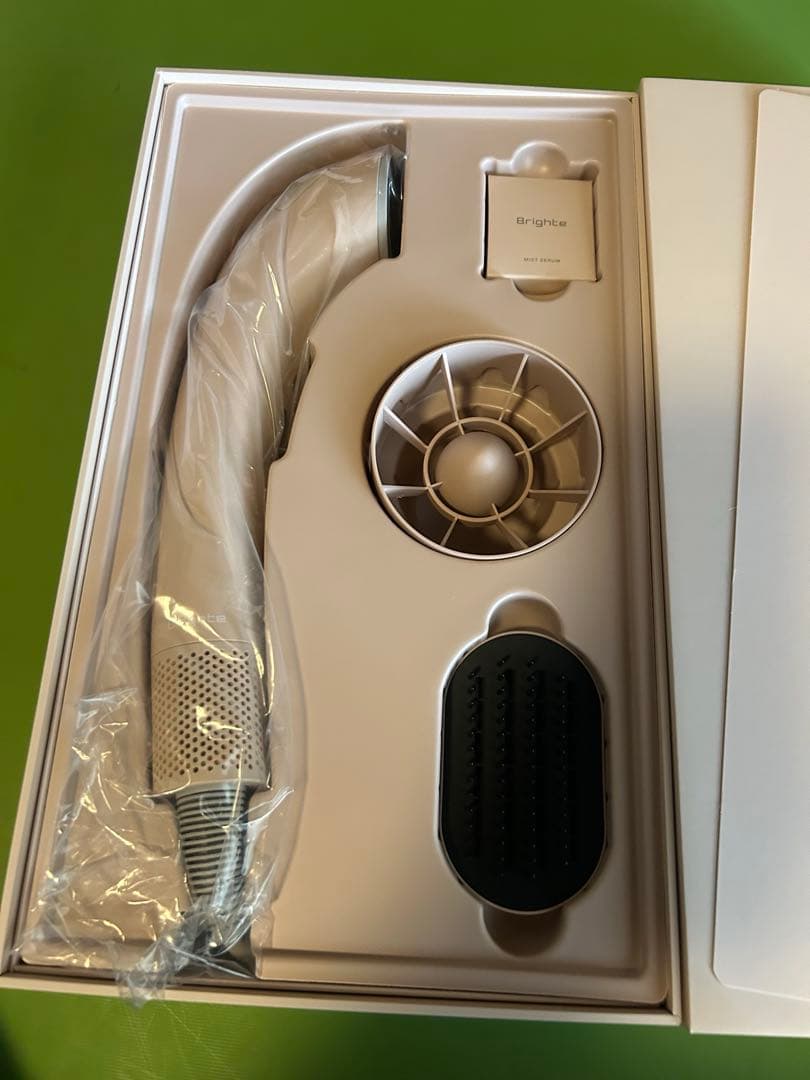 Brighte ヘアドライヤー 本体