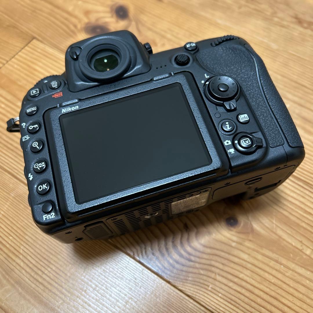 Nikon D500 ボディ【美品】 【値下げいたしました】