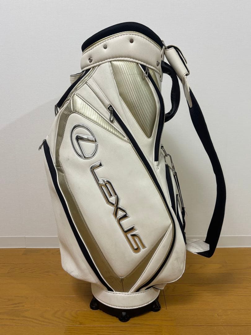 希少　正規品　レクサス　LEXUS キャディバッグ　ゴルフ(フード付)