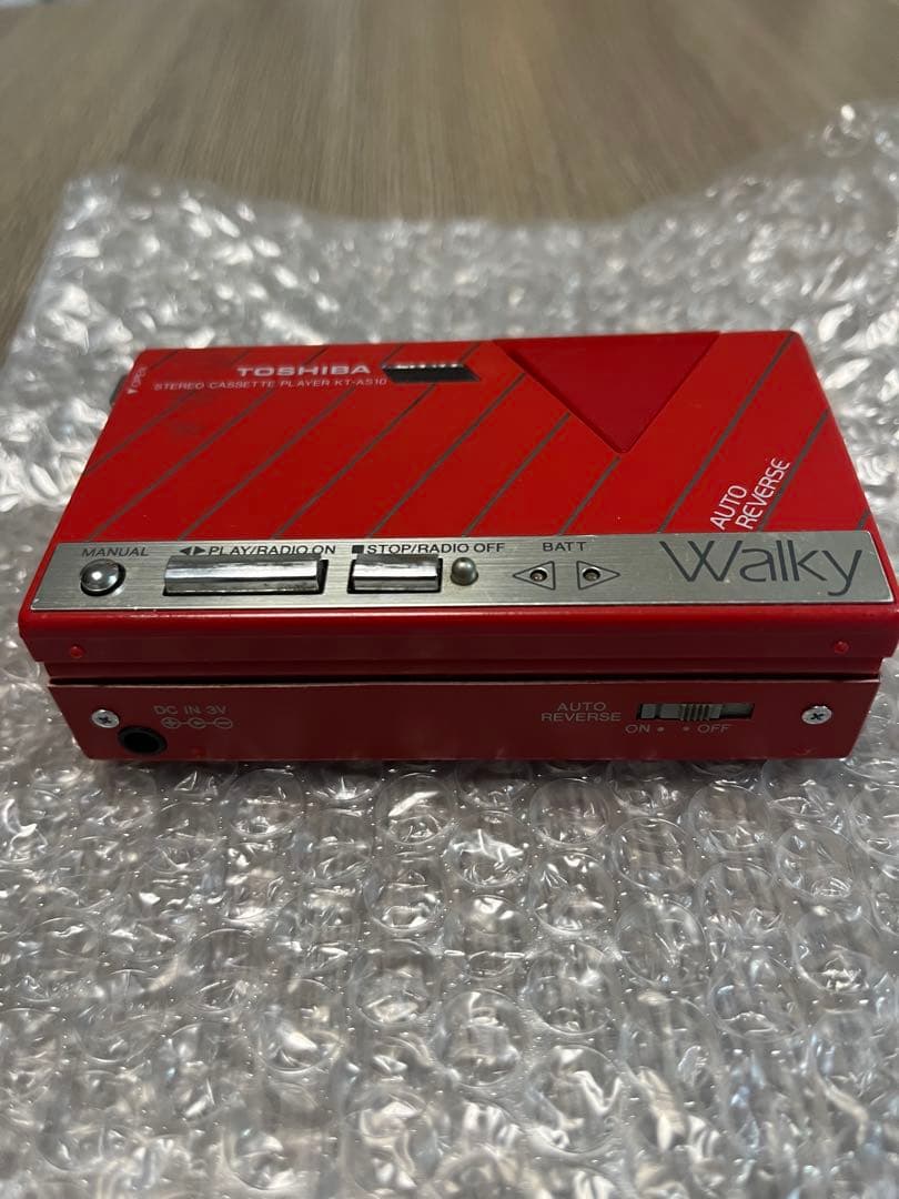 TOSHIBA Walky カセットプレーヤー レッド