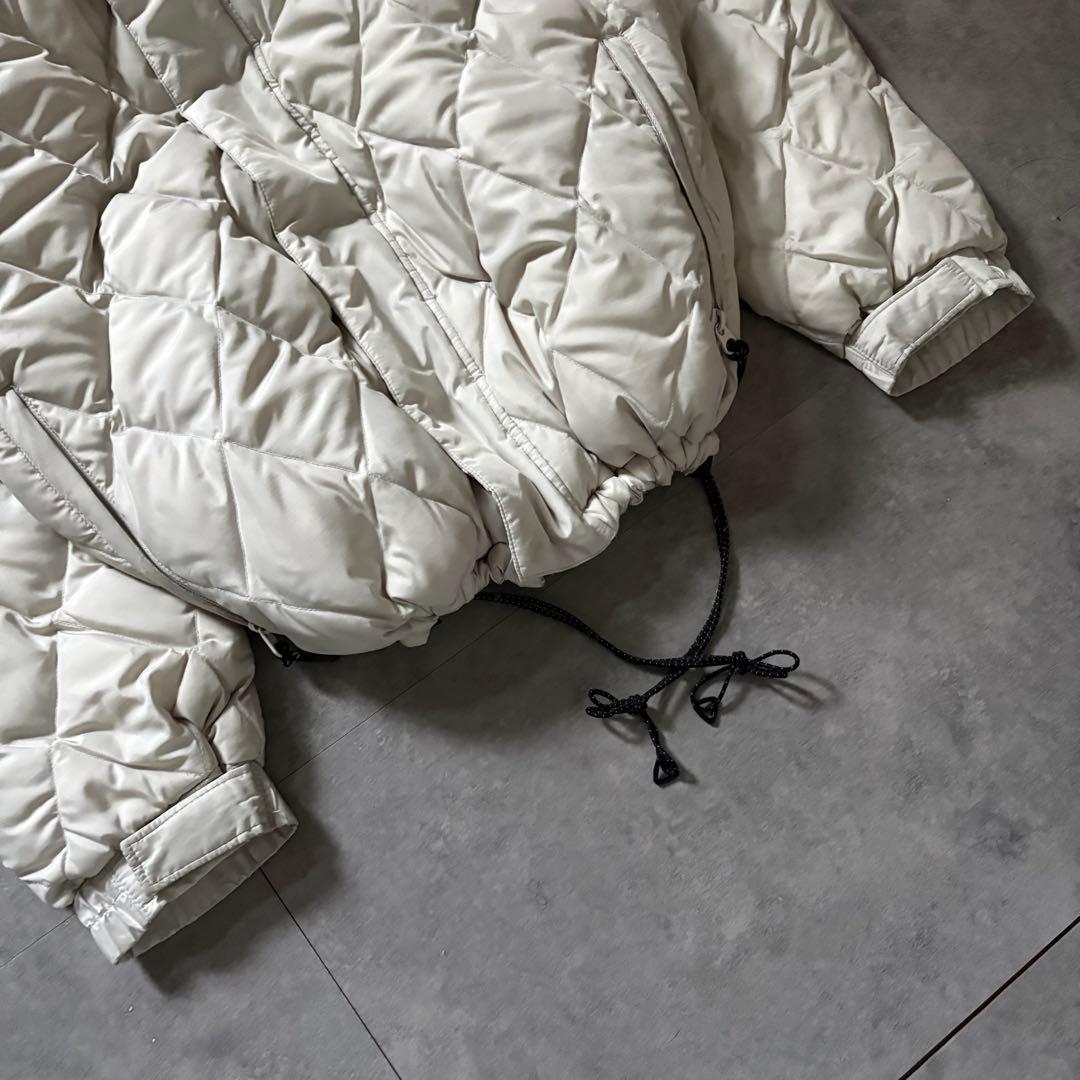 【希少カラー⭐️】極暖Columbia ダウンジャケット　キルティング　白　M