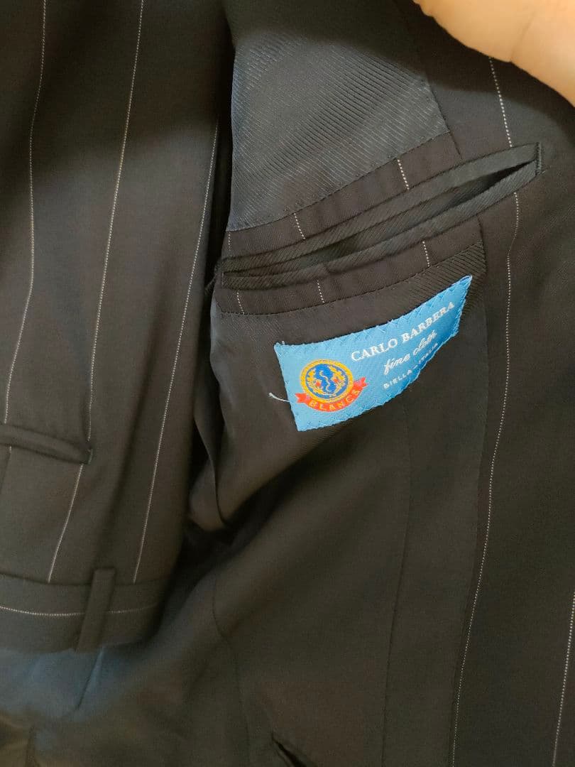 ブリッラペルイルグスト　秋冬スーツ　46サイズ