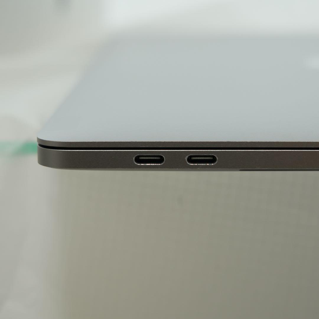 macbookpro 2018 13インチ メモリ 16GB 512GB
