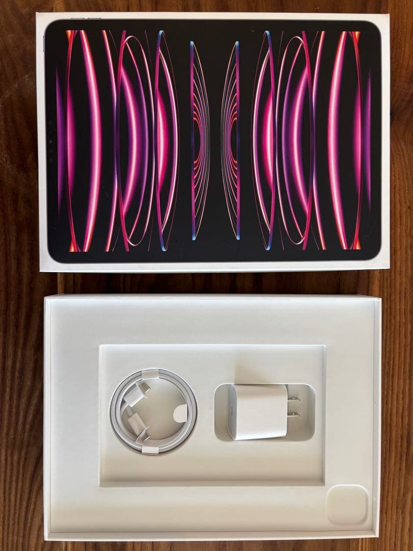 【新同品・充電100%】iPad Pro 第4世代 11インチ 128GB