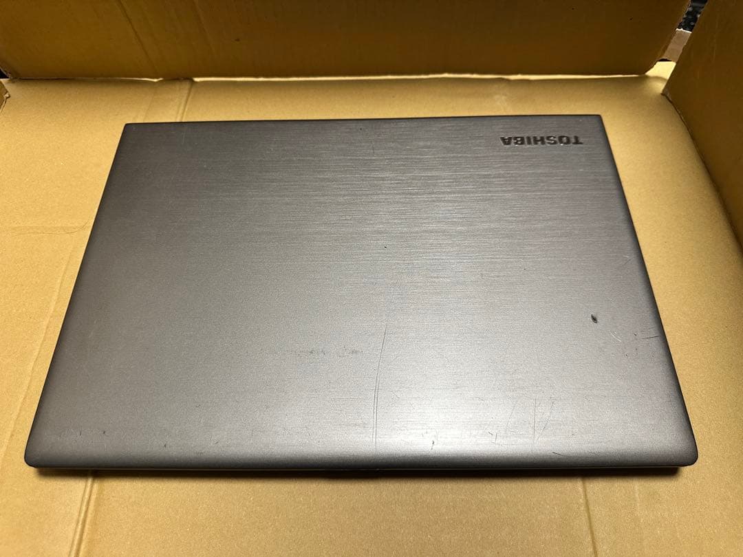 すぐ使用可能： 東芝　dynabook R63/B i5Win11 Office
