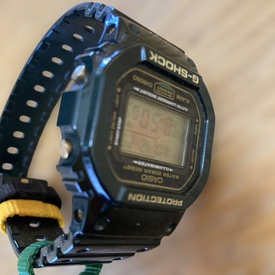 CASIO G-SHOCK デジタル腕時計　DW-5600R 電池交換済