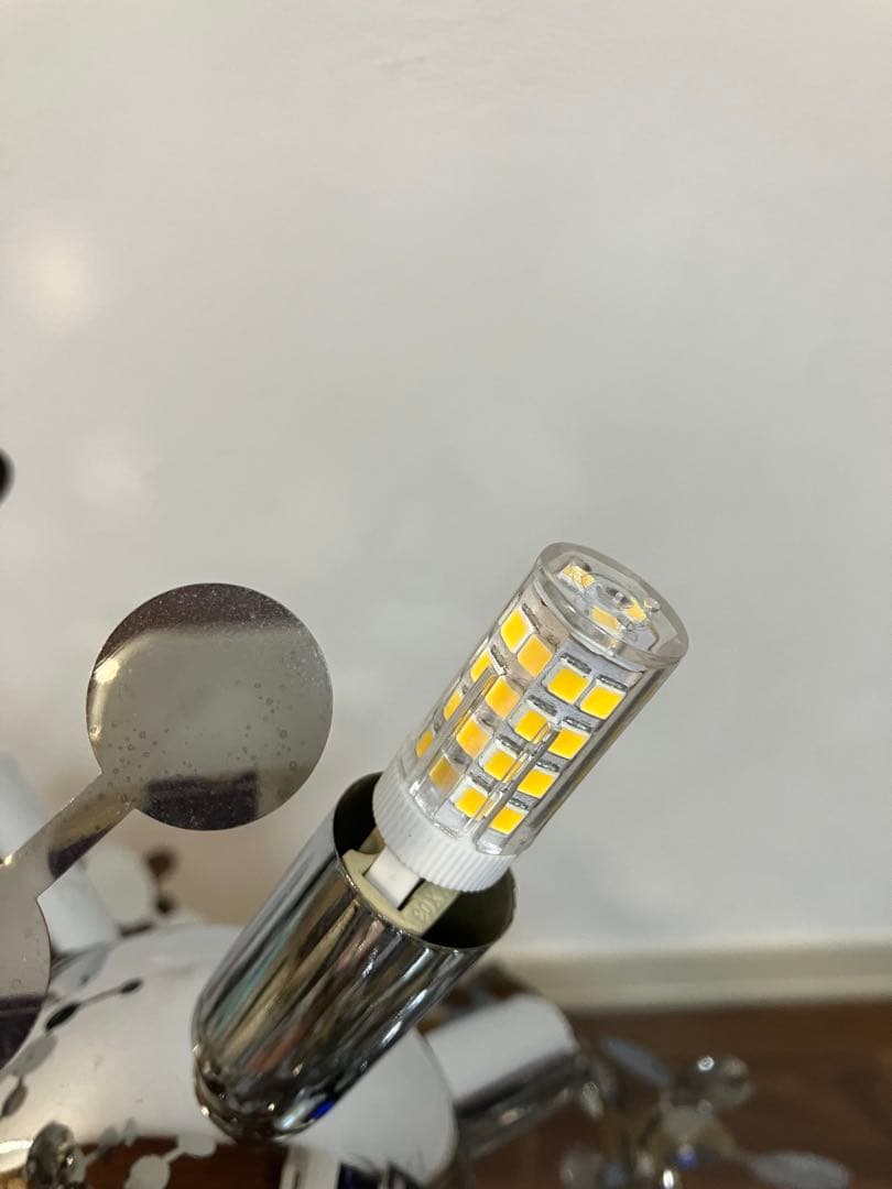 キラキラ　おしゃれ　天井　LED 照明 インテリア　シャンデリア