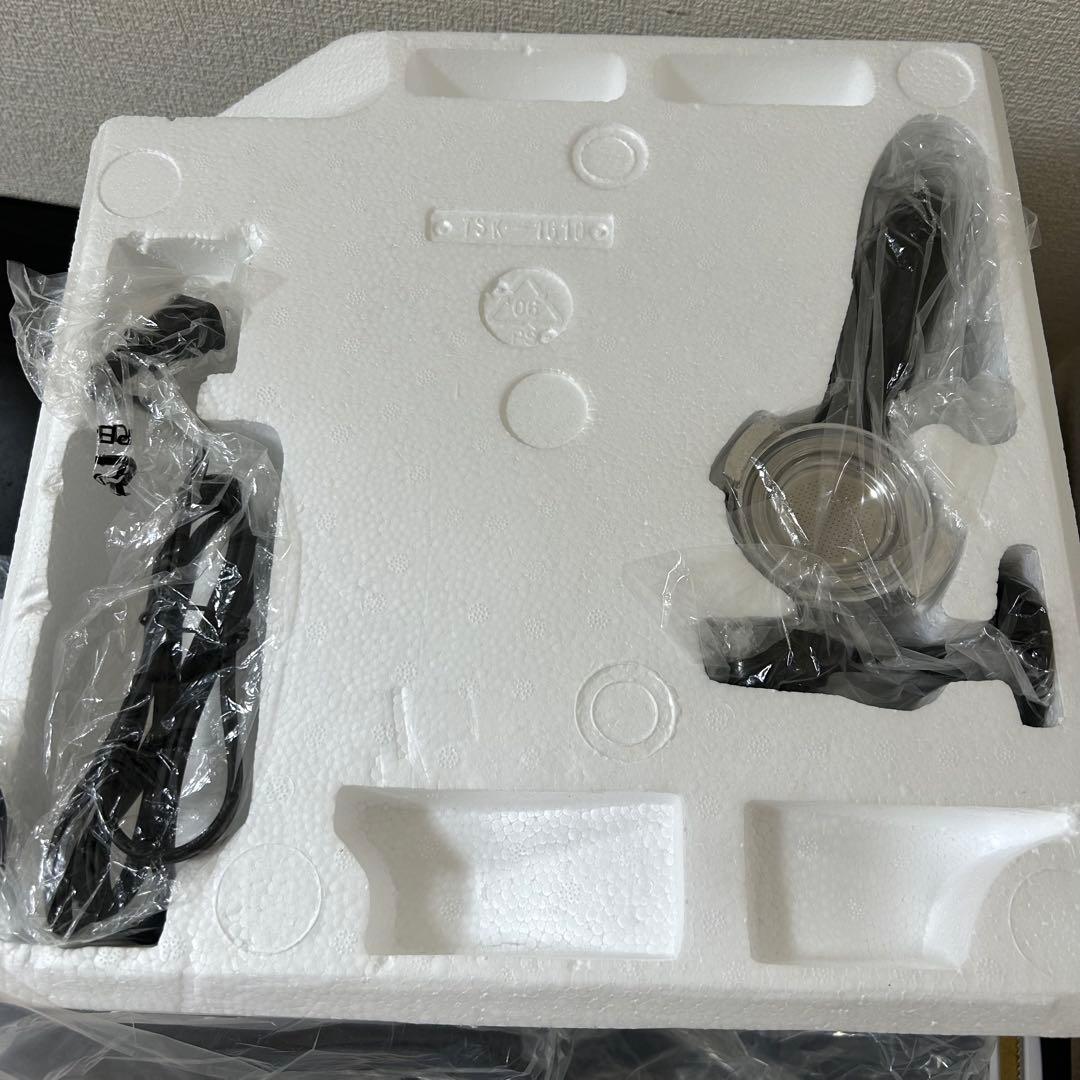 デバイススタイル エスプレッソマシン TH-W030 未使用品