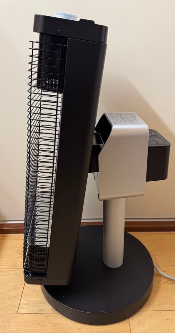 ダイキンDAIKINセラムヒート遠赤外線暖房機2020年製