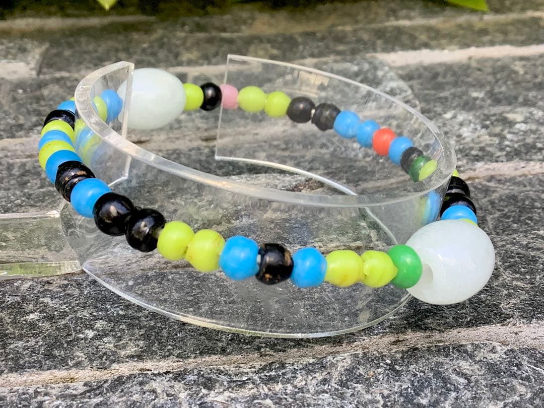 蔵出‼️ガラス玉　日本製超アンティークとんぼ&糸魚川翡翠樽型ブレスレット小物パーツ