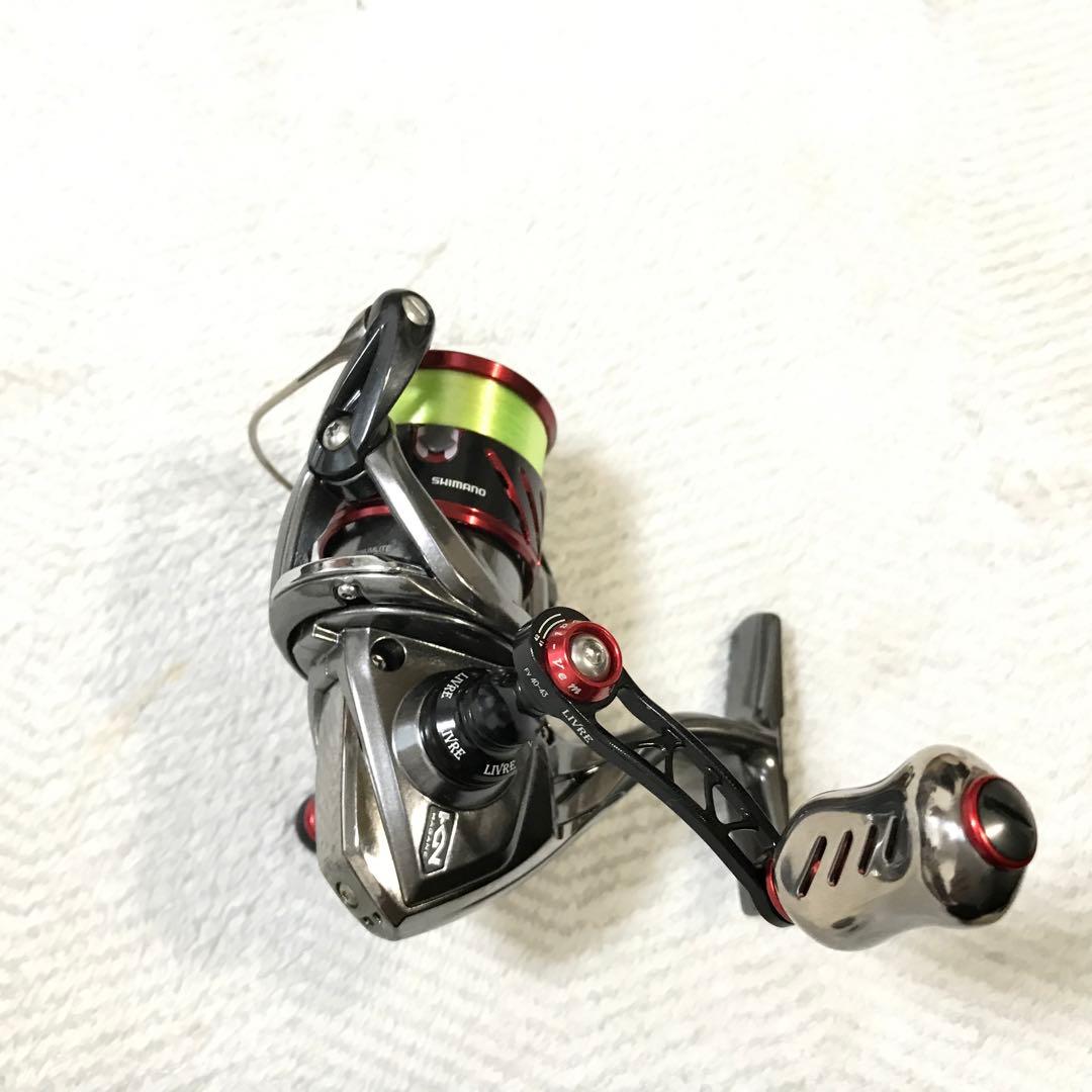 スピニングリール 2000OS 　ハンドルカスタム付き（オリジナルハンドルあり）