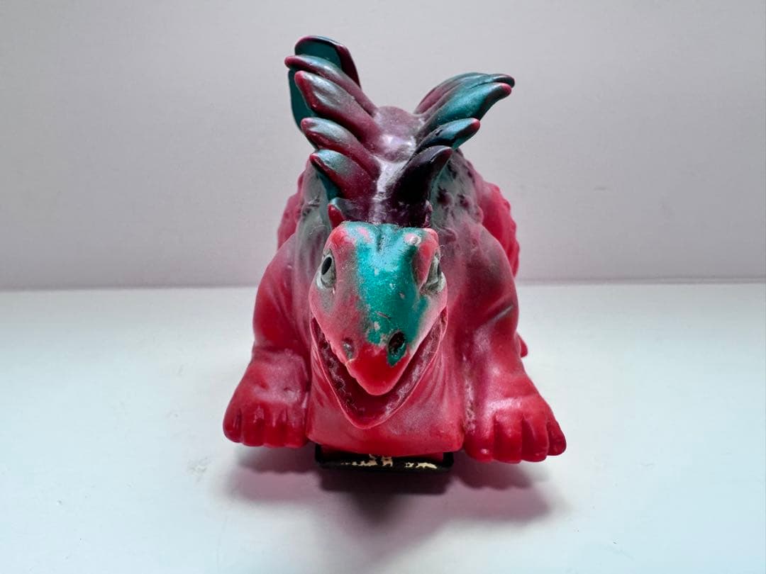 昭和当時物　発火恐竜 すてござうるす フリクショントイ ソフビ