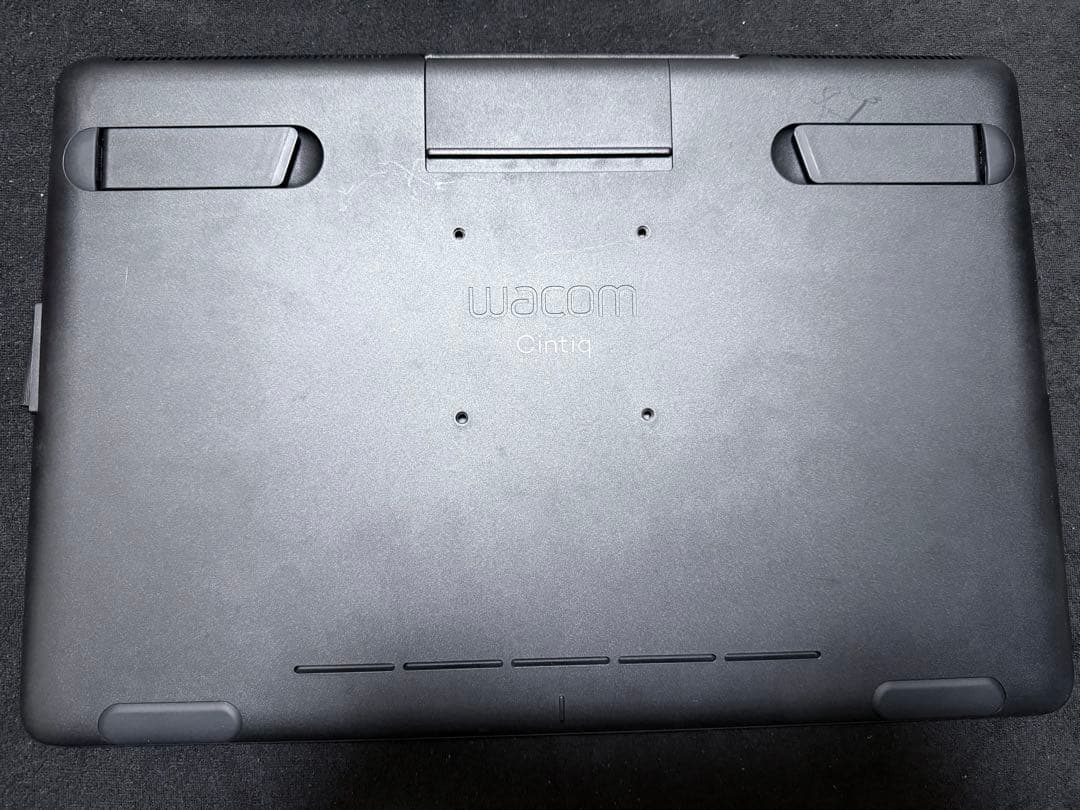 Wacom Cintiq 16 DTK1660K1D 液晶ペンタブレット