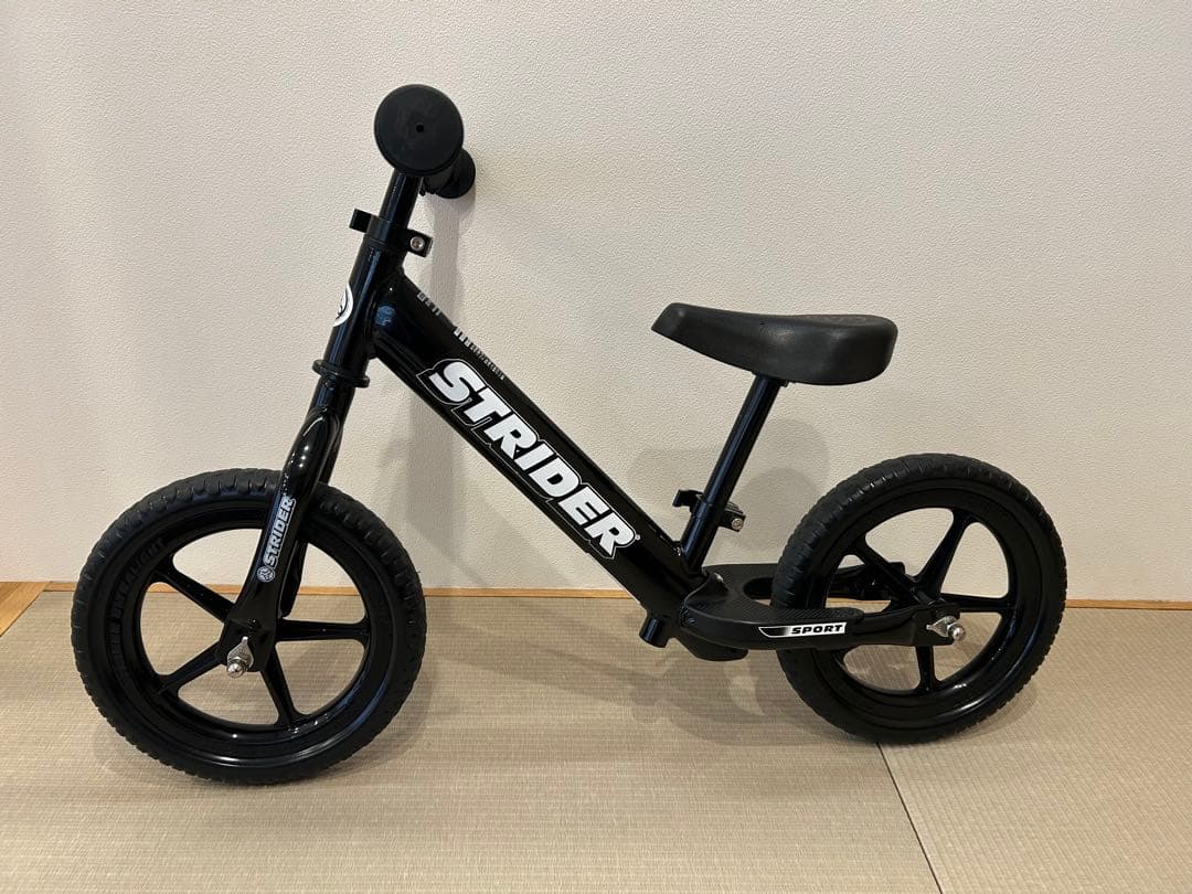 ⭐️日本正規品⭐️STRIDER スポーツブラック 12インチ