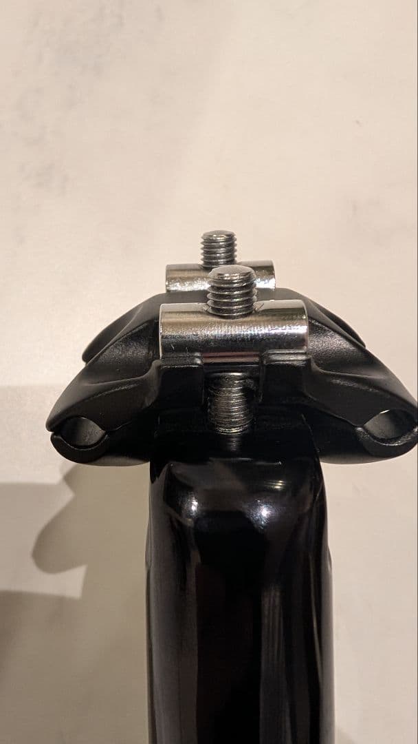 SIMWORKS Froggy Seatpost 300mm27.2mmブラック