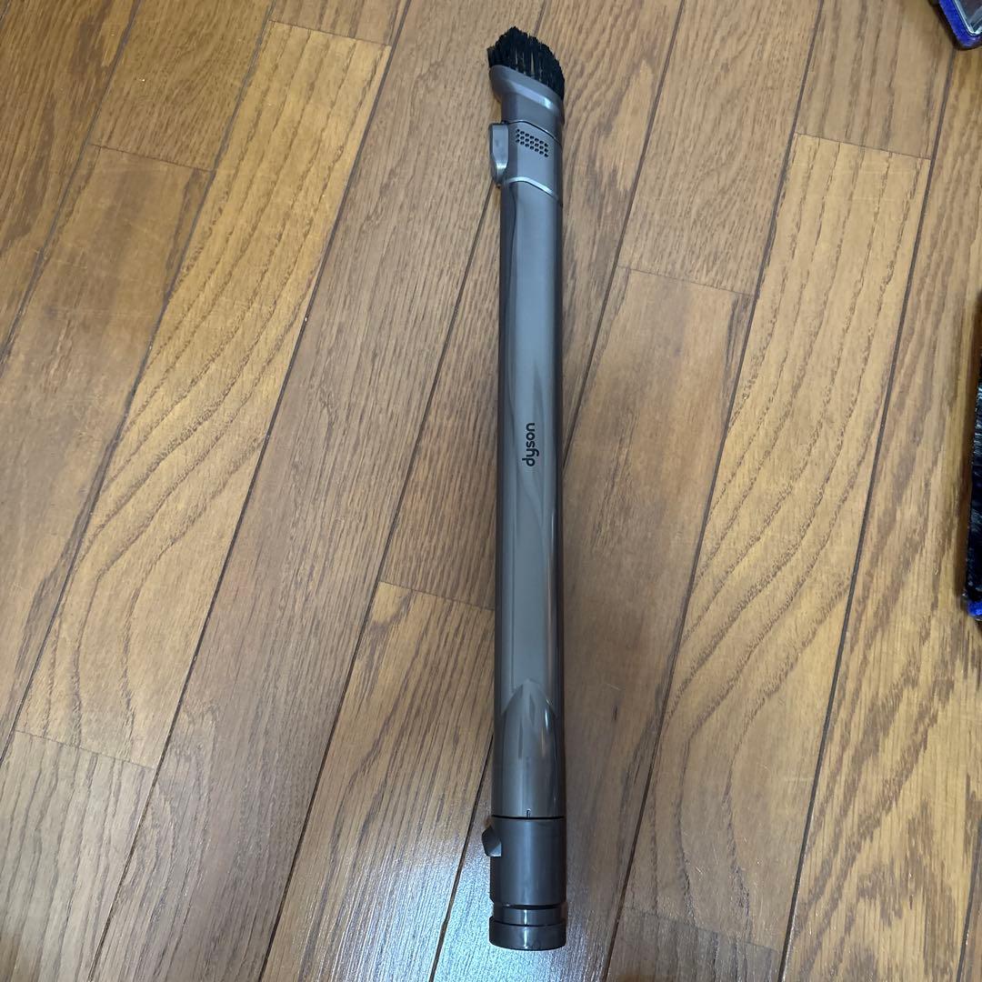 Dyson DC63シリーズ 掃除機本体　付属品付き(ダイソンボール)