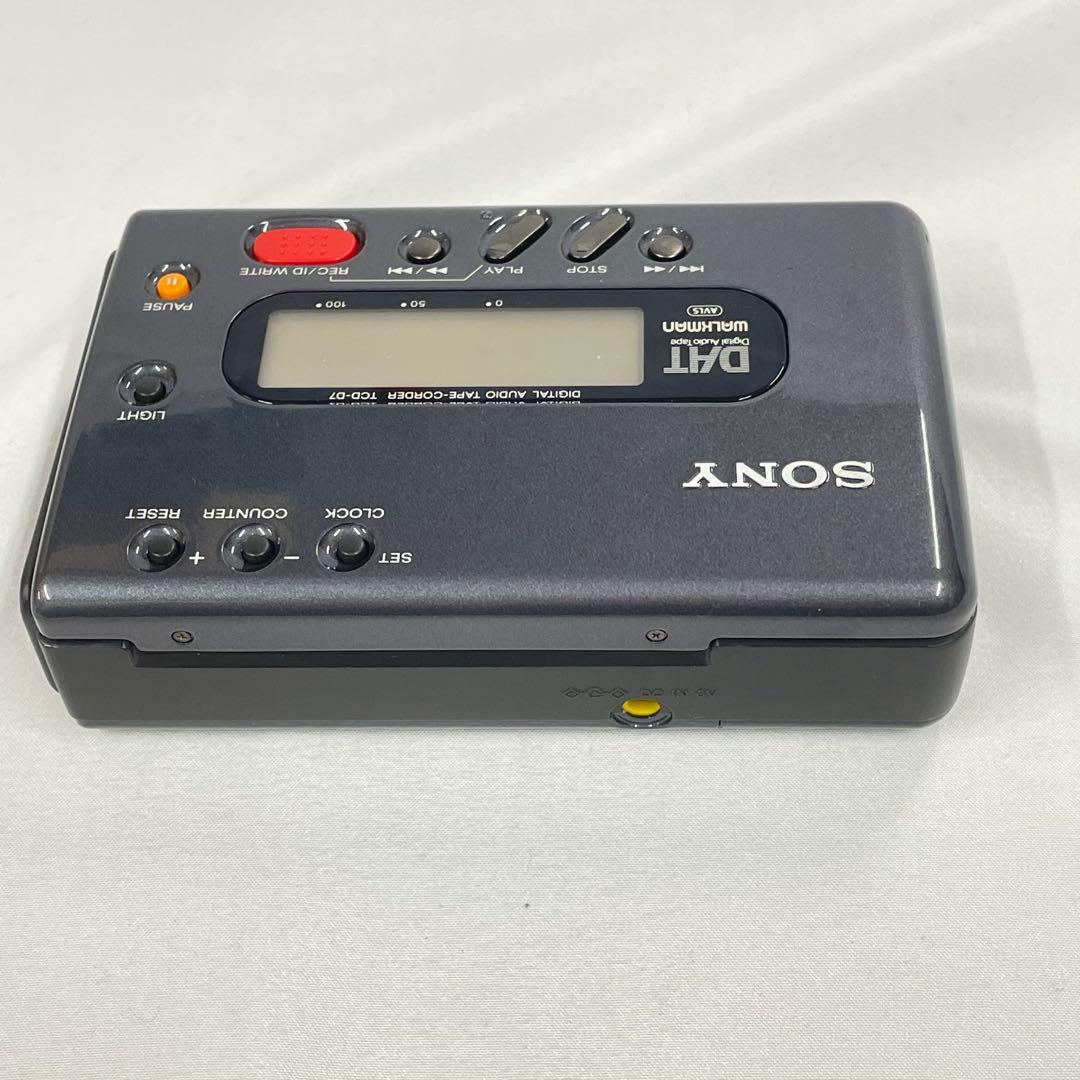 CP-A0061　SONYソニー WALKMAN DAT TCD-D7 ジャンク