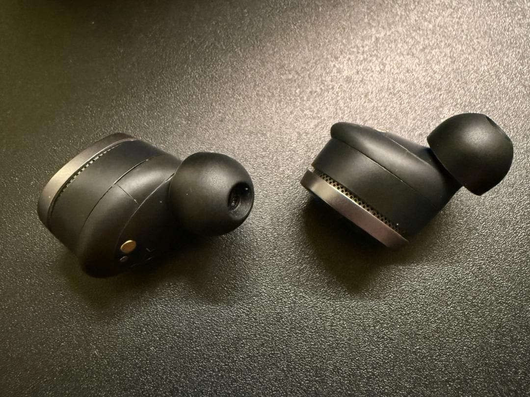 Bowers & Wilkins B&W Pi8 アンスラサイト・ブラック