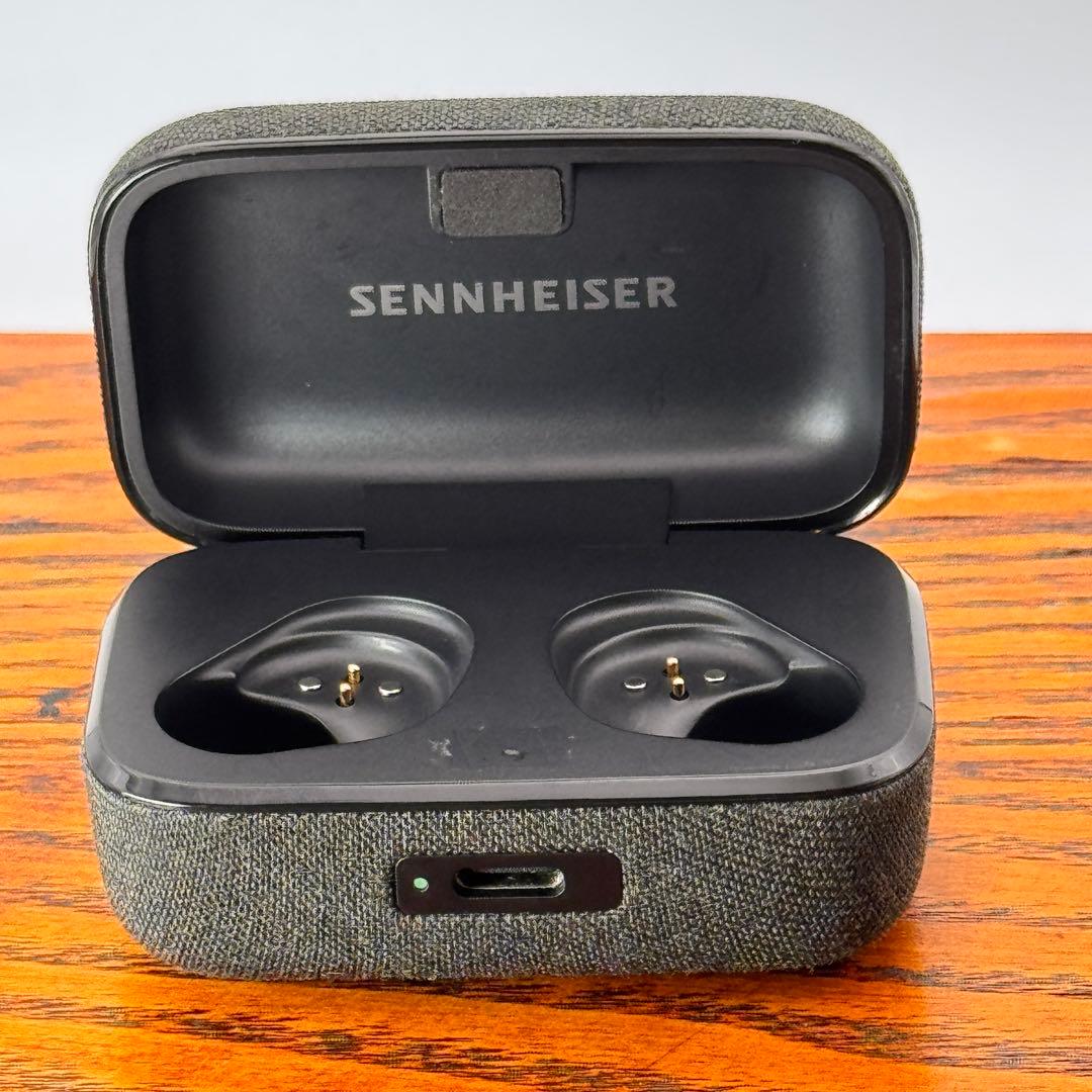 ゼンハイザーMOMENTUM True Wireless 4 純正充電ケースのみ