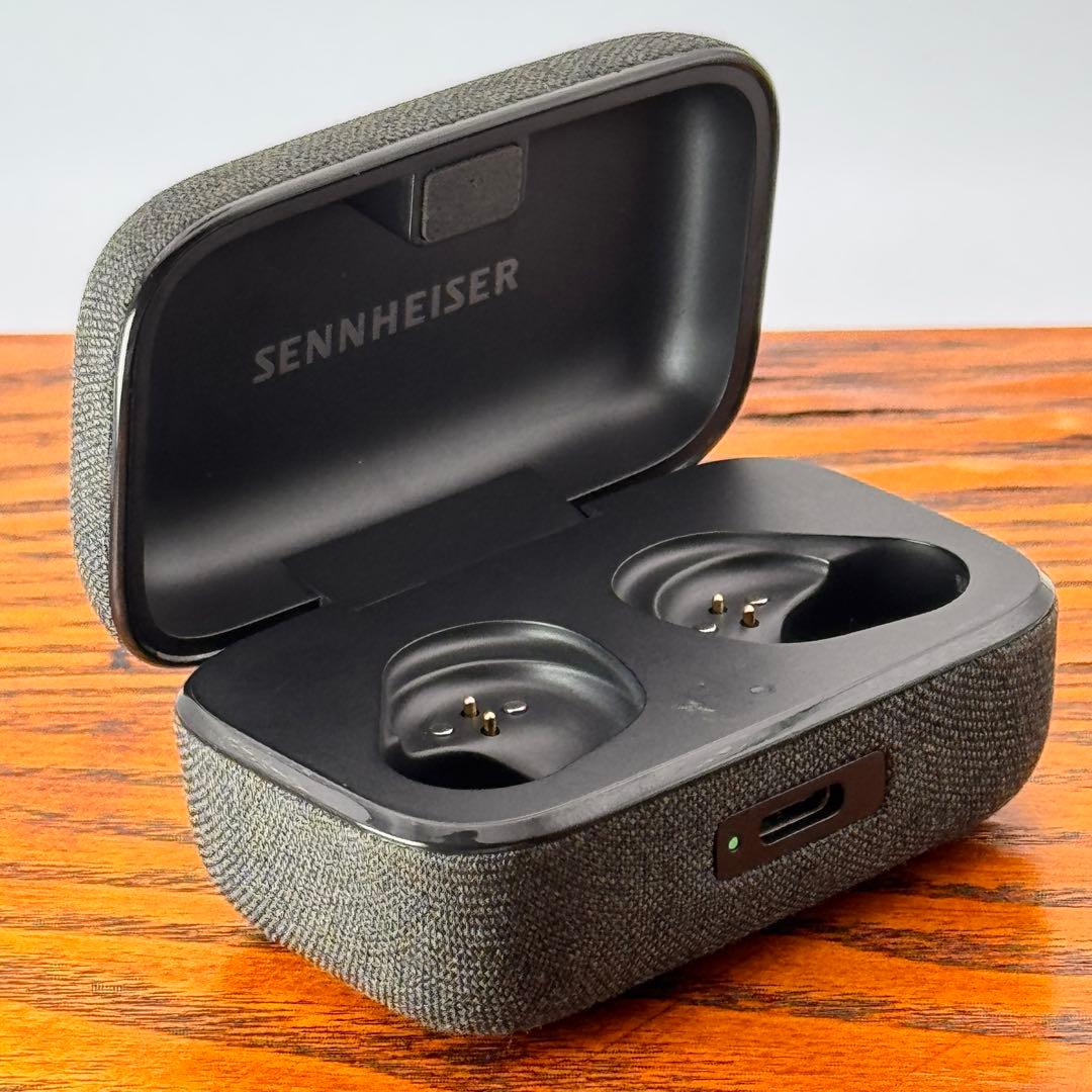 ゼンハイザーMOMENTUM True Wireless 4 純正充電ケースのみ