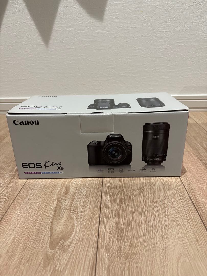 極美品 Canon EOS Kiss X9 ダブルズームキット 箱付属品あり