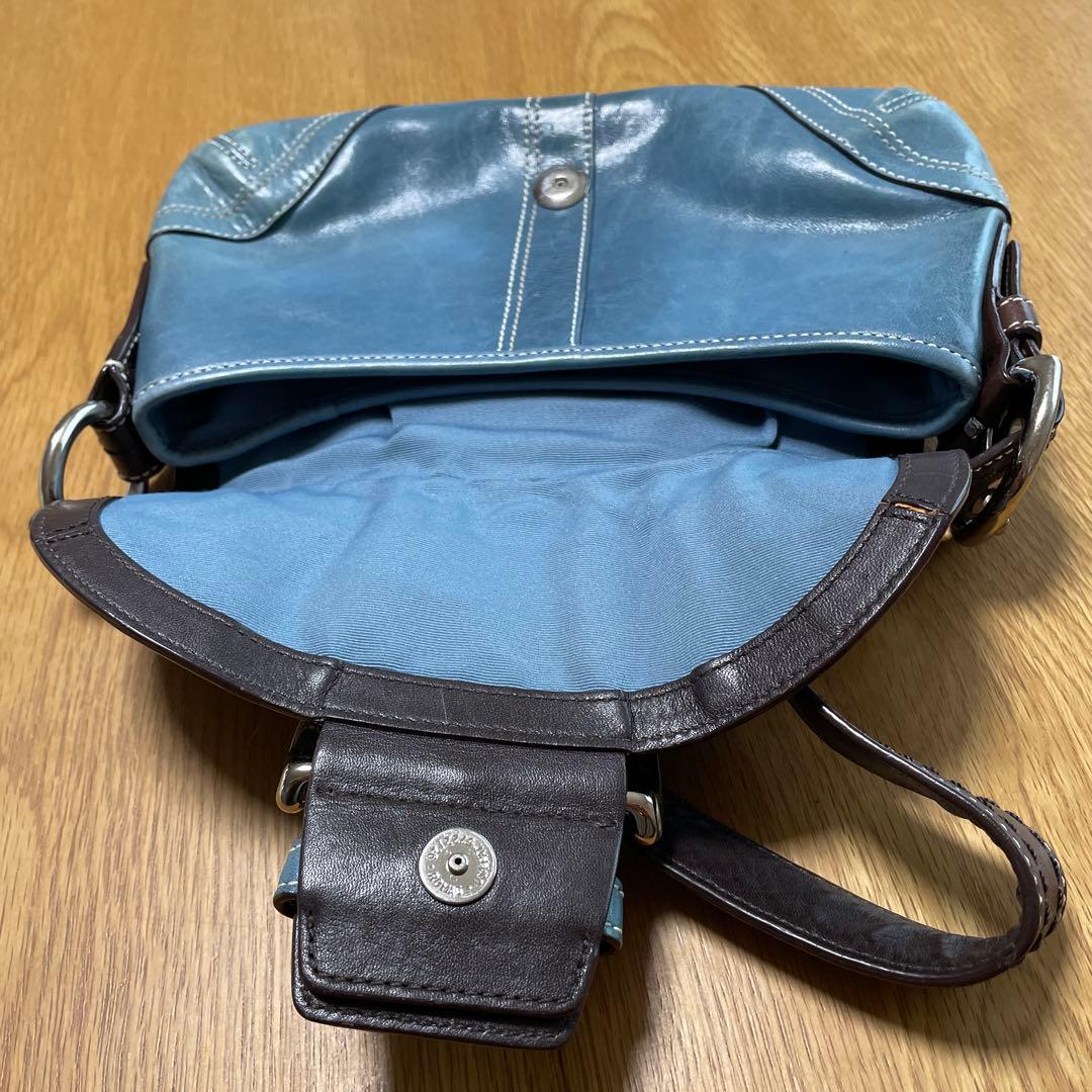 コーチ製皮バッグ