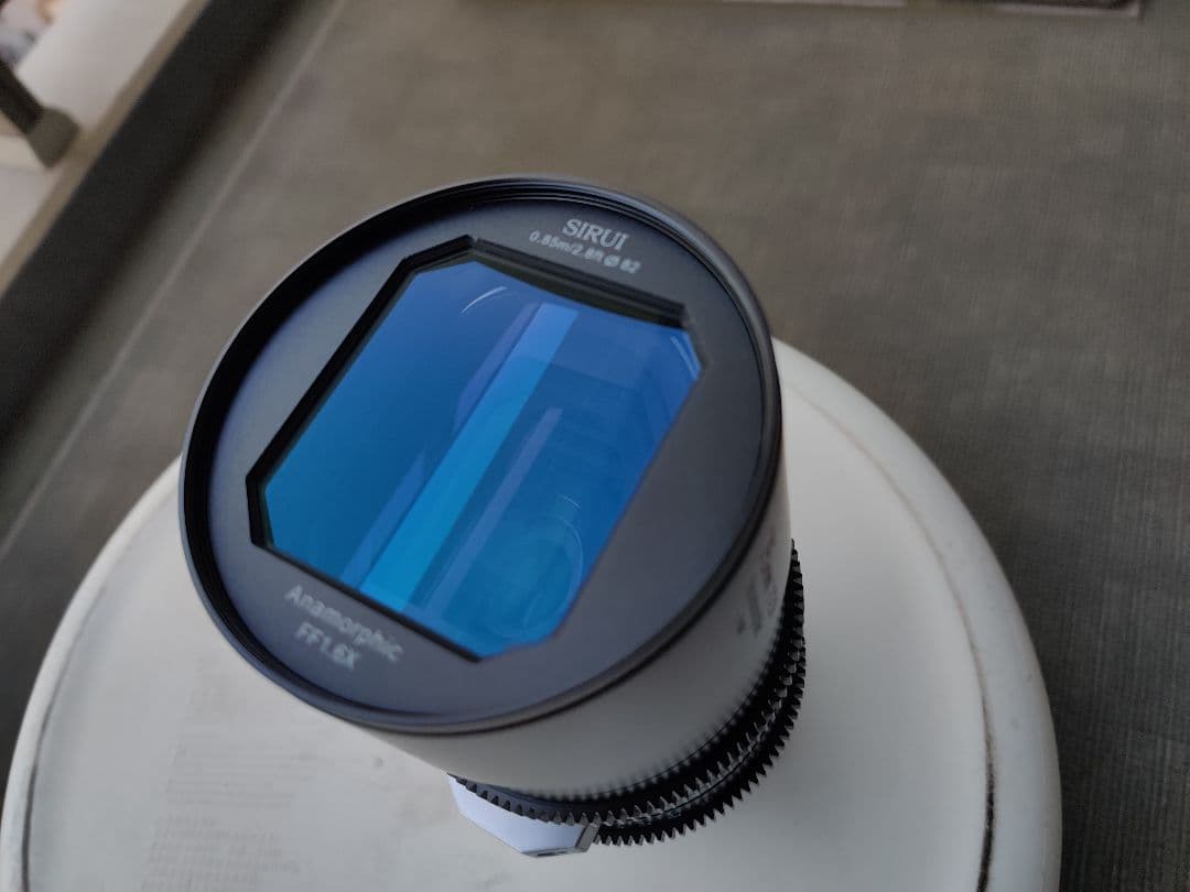 SIRUI アナモフィックレンズ フルサイズ 75mm T2.9 RFマウント