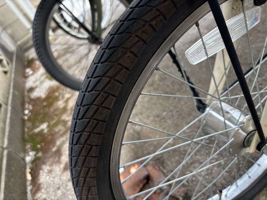 アサヒサイクル　Cream Cargoクリームカーゴ　非電動　子乗せ　20インチ