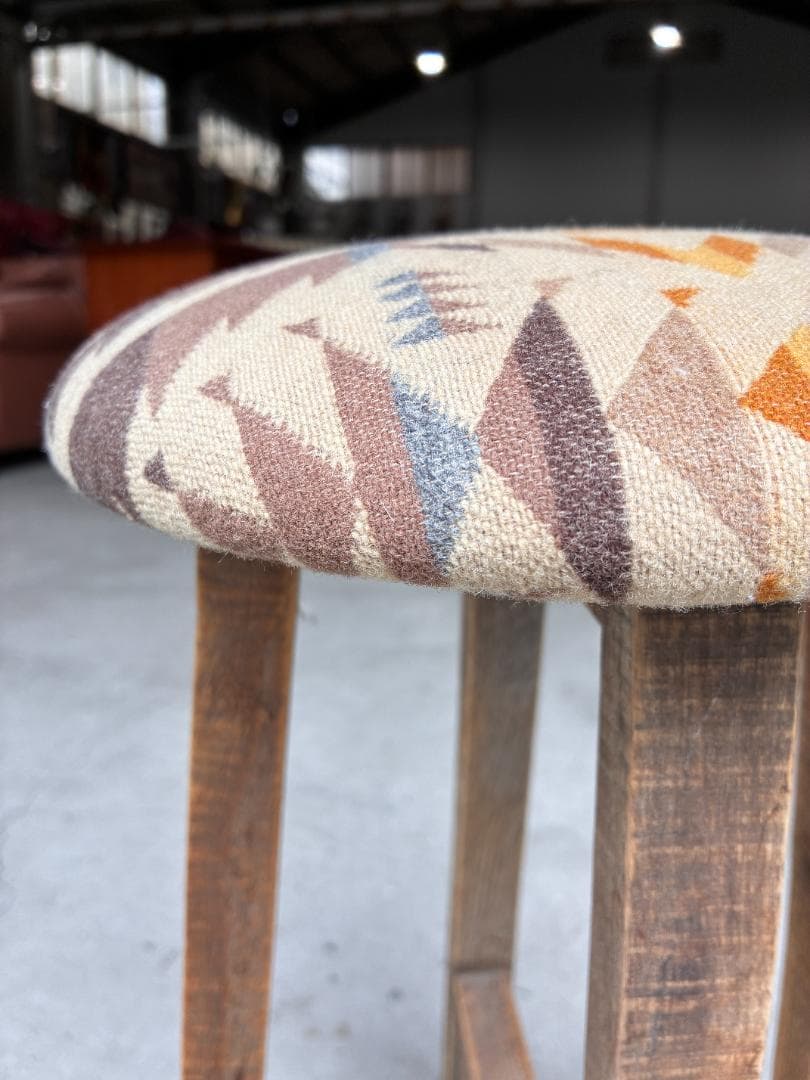 vintage stool オルテガスツール　ペンドルトン　ネイティブ柄