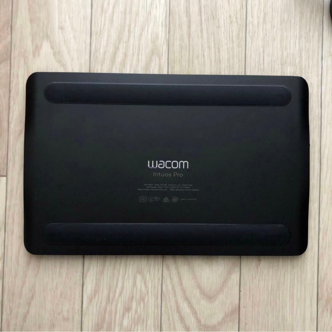 Wacom Intuos Pro ペンタブレット 本体　Small