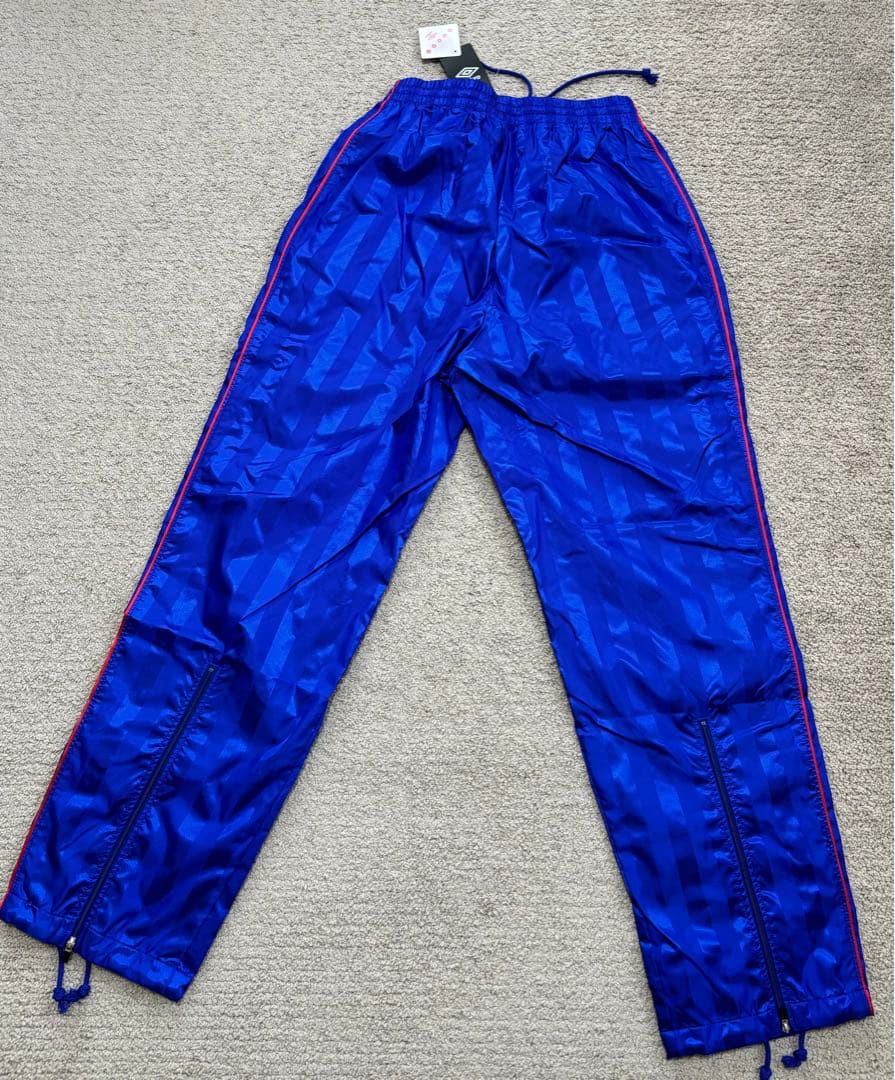 新品　umbro アンブロ FC東京　ウィンドブレーカー　 上下セット