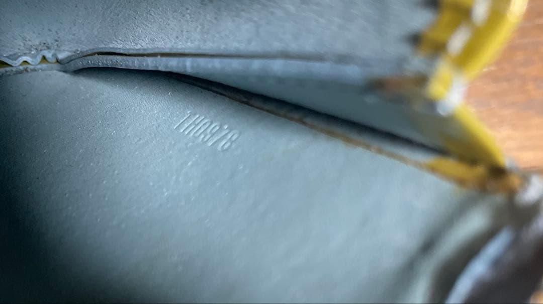 LOUIS VUITTON ルイ・ヴィトン ヴェルニ　レキシントン　ハンドバッグ