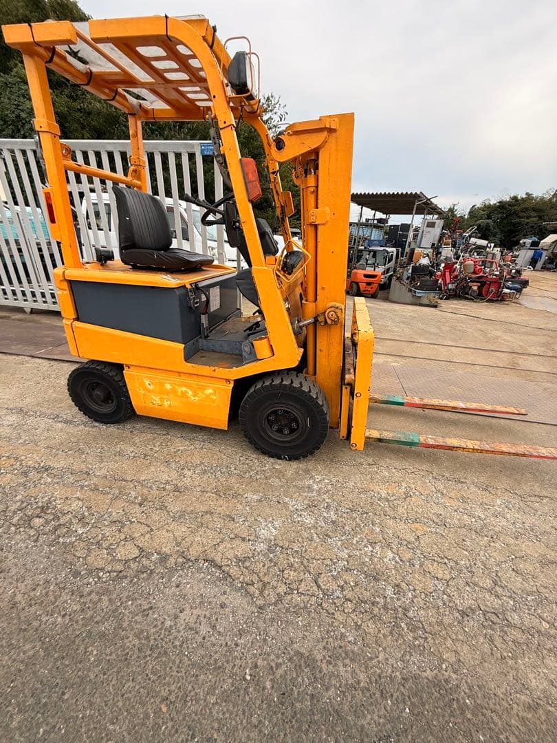 トヨタ フォークリフト オレンジ色 5FBL15 (動作済み)