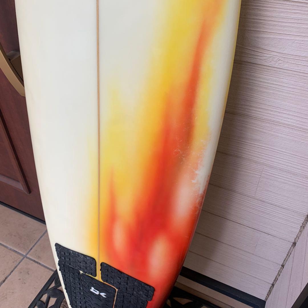 chp ショートボード オレンジとイエローのグラデーション　5'11
