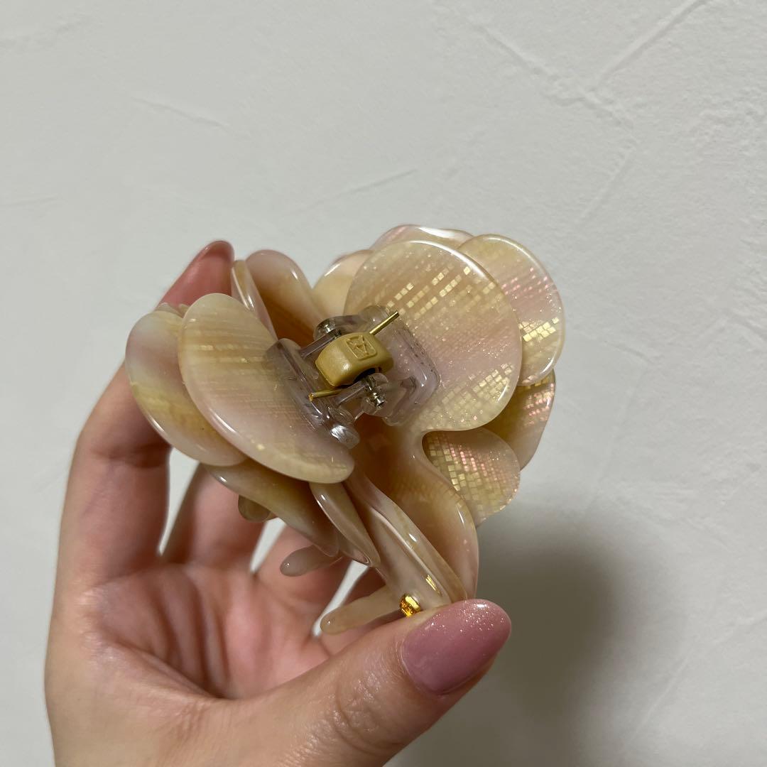 アレクサンドルドゥパリ 希少　カメリア グラデーション クリップ