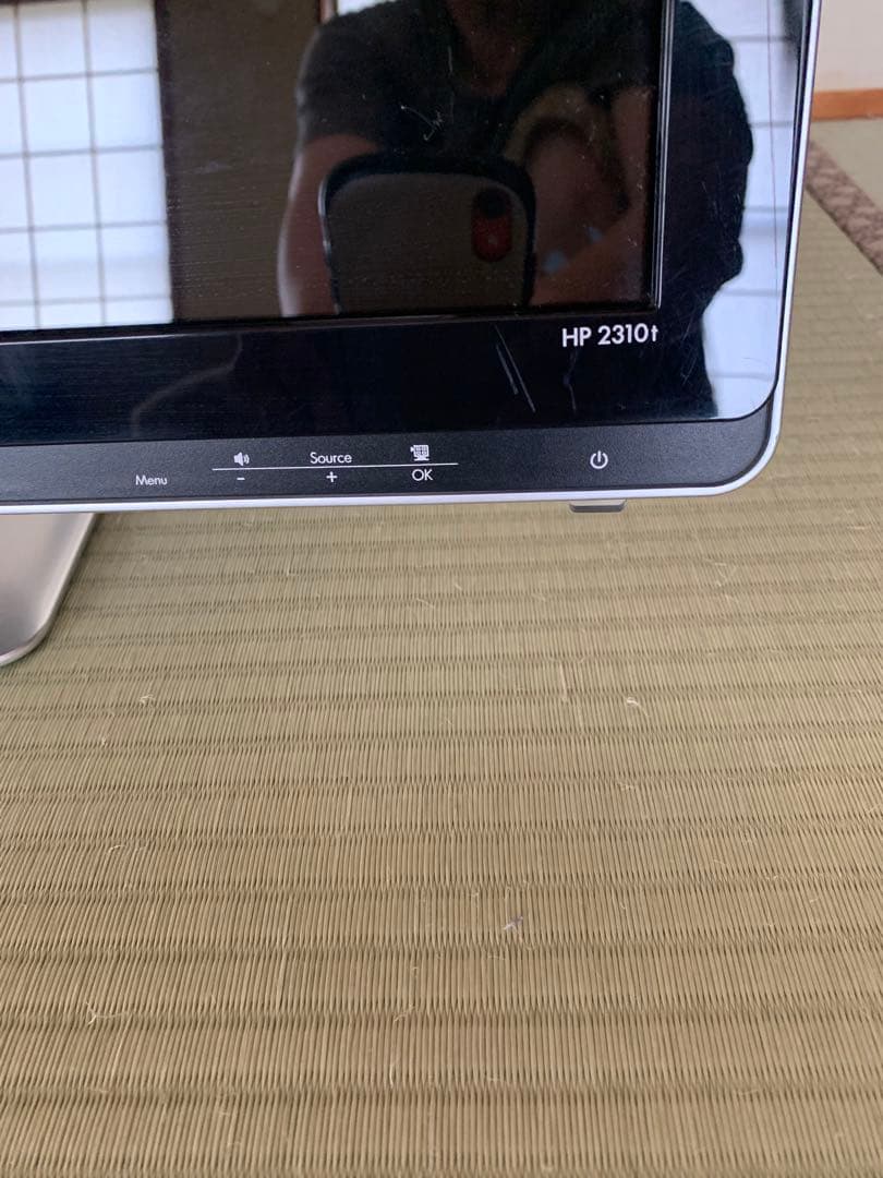 HP 2310t タッチ操作対応23インチ　　　　　　ワイド液晶モニター