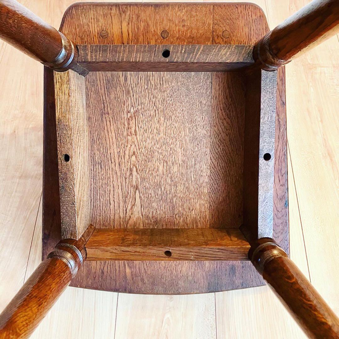 アンティークチェア　オーク材　腰掛け　ビンテージ家具　蚤の市　古家具　ブロカント