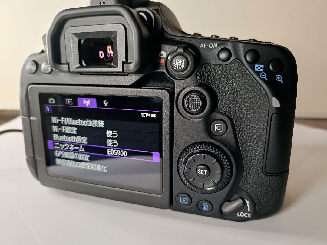 CANON EOS 90D EF-S18-55mm　本体とレンズのみ！