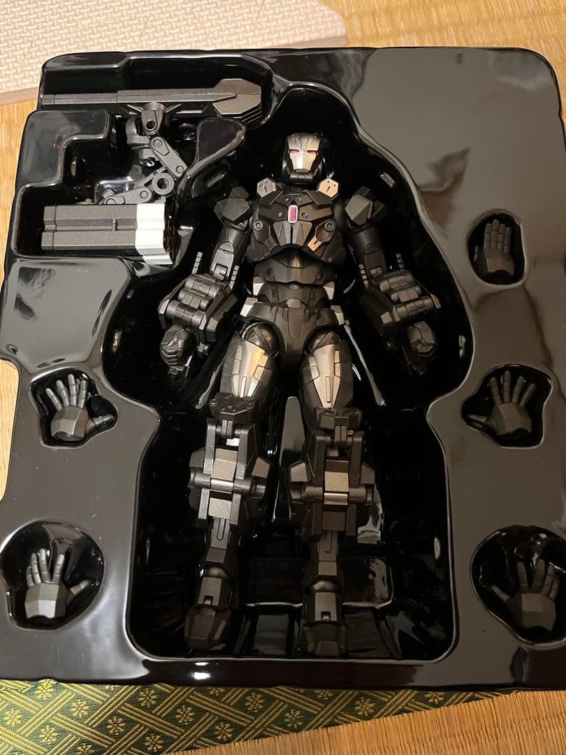 千値練 ファイティングアーマー ウォーマシン アイアンマン