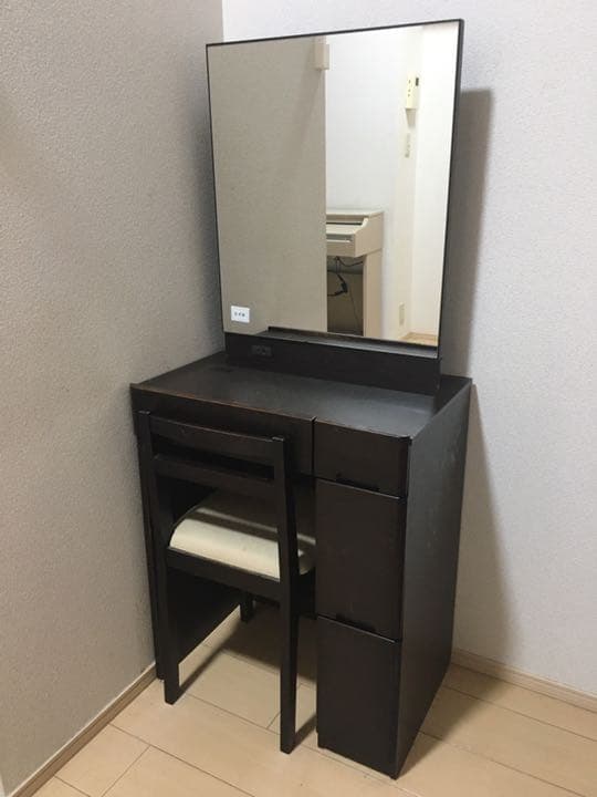 ドレッサー　鏡台