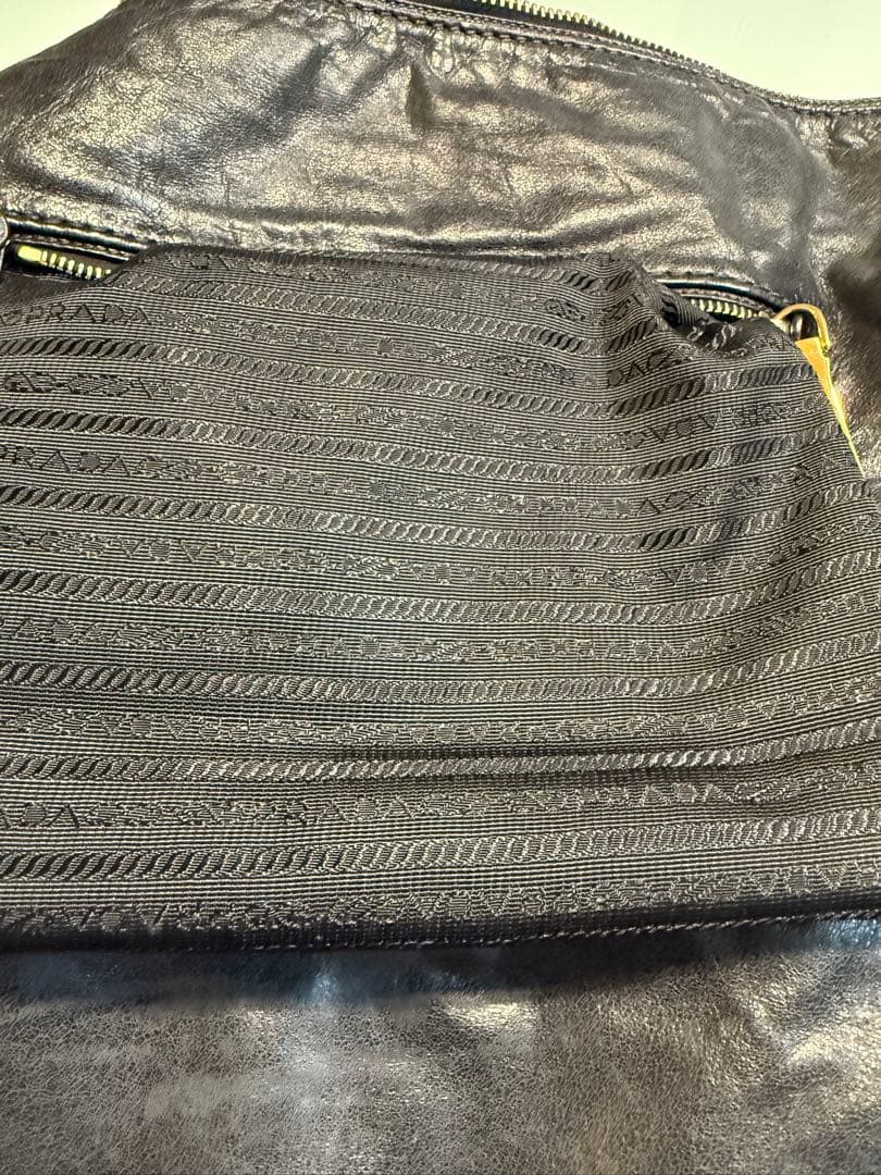 プラダ/SECCHIELLO IN PELLE GLACE'CALE