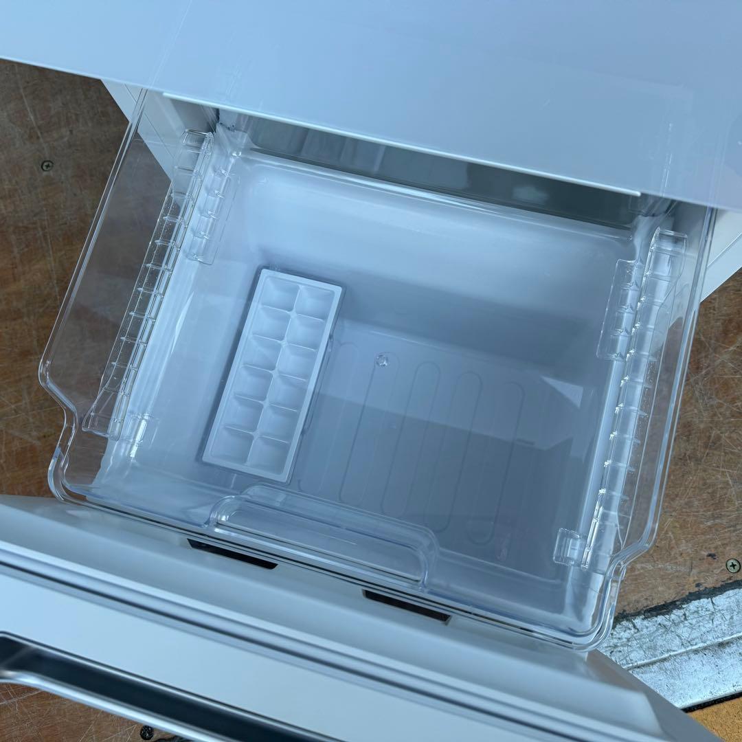 C7102★2022年製美品★シャープ　冷蔵庫　ガラス扉　右.左開き　洗濯機