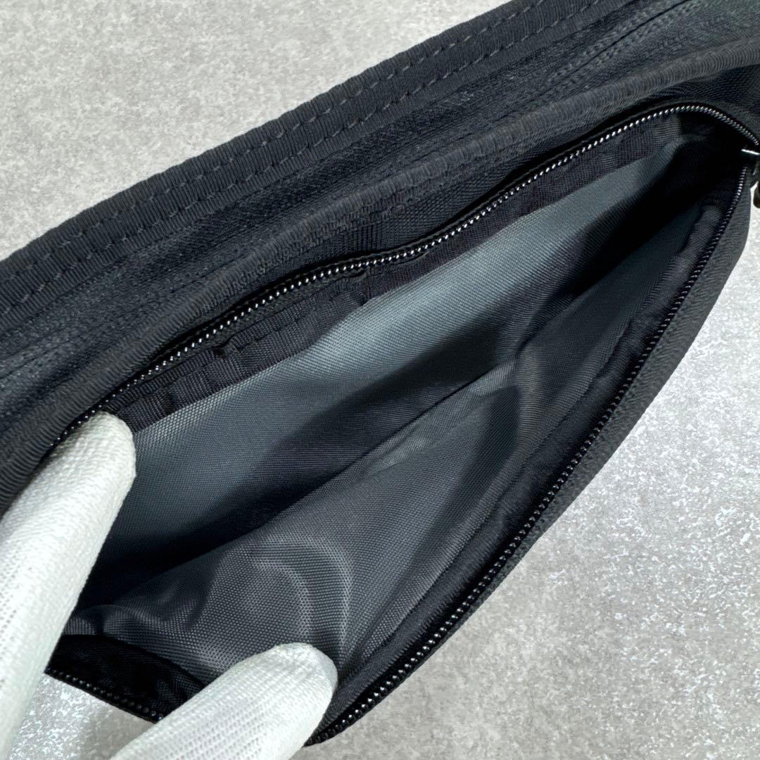 未使用級 BRIEFING ブリーフィング 2way トラベルポーチ 小物入れ