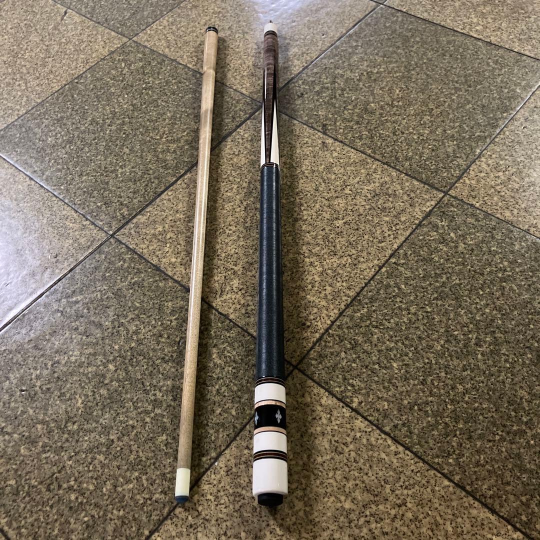 ビリヤードプレイキュー