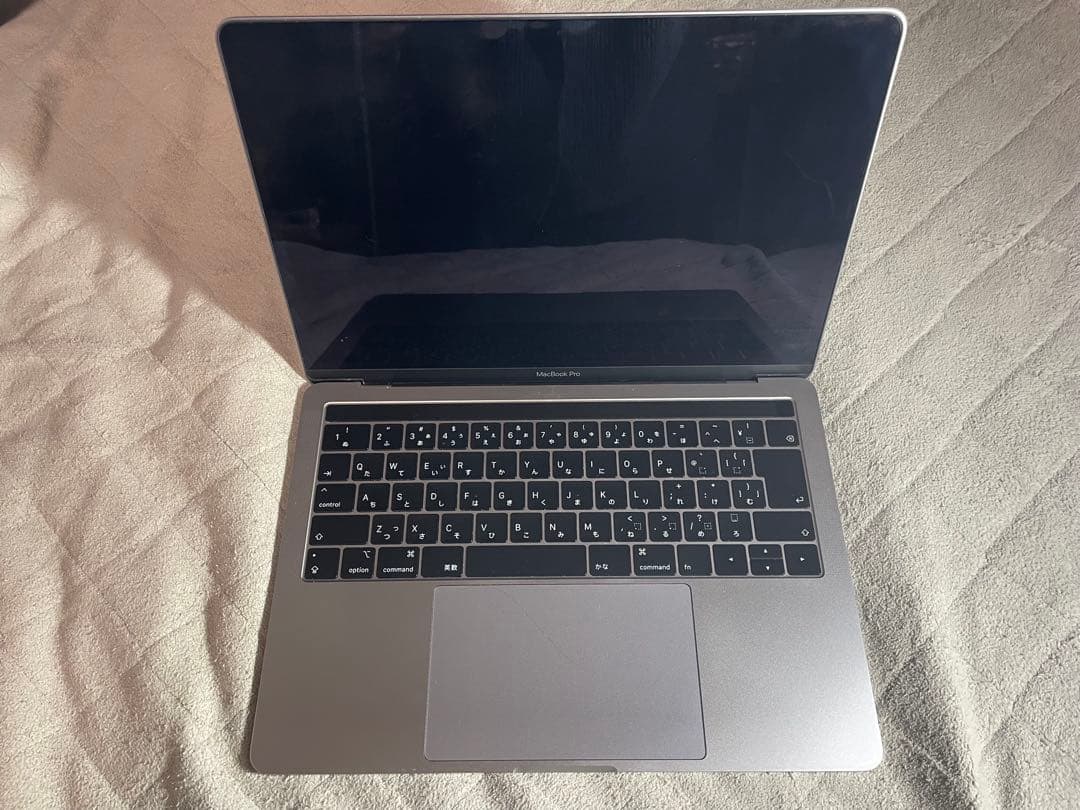 MacBook Pro 13インチ 2019年モデル　メモリ8GB