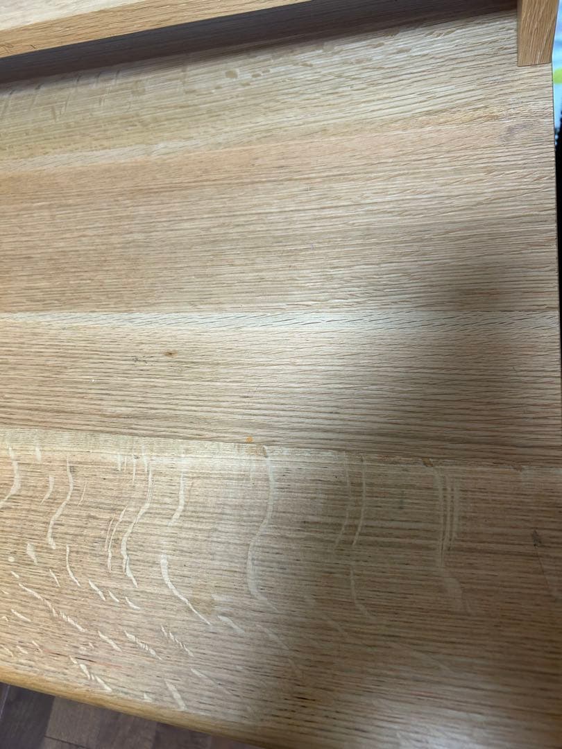 小泉　誠　さん　デザイン　TEKU-TAKE 机　無垢