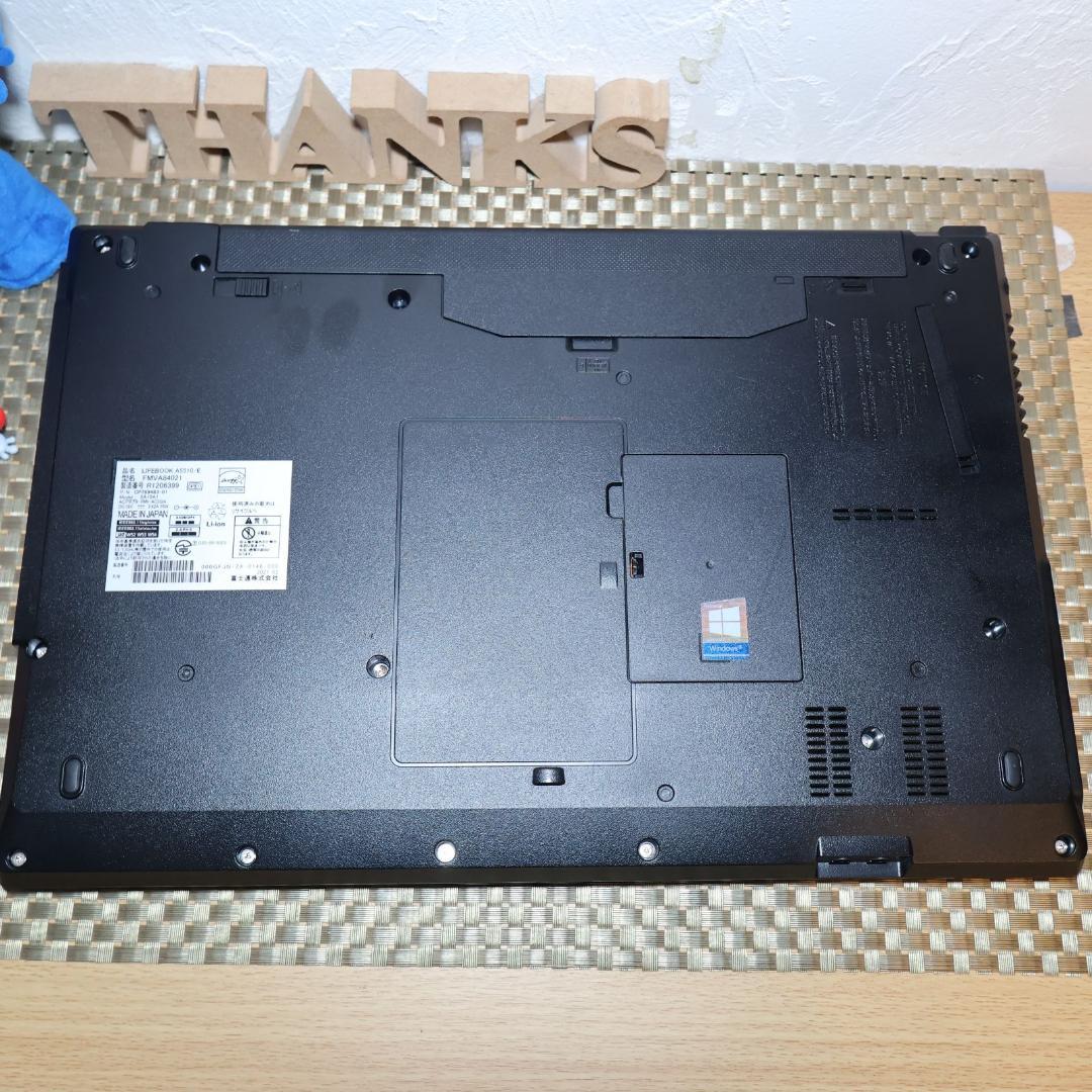 Win11公式対応10世代i5/メ8/新品SSD/DVD/無線/HDMI/カメラ