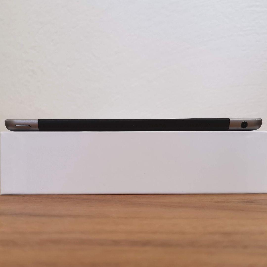 『美品・最大容量96%』iPad 第6世代 32GB『SIMフリー』472