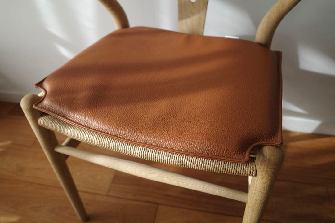 美品【 カールハンセン & サン】 レザークッション / yチェア