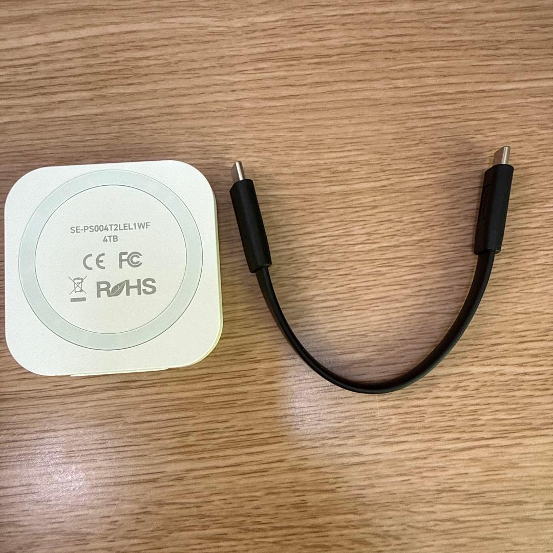 (新品同様)SUNEAST Eclipse E40 4TB ホワイト